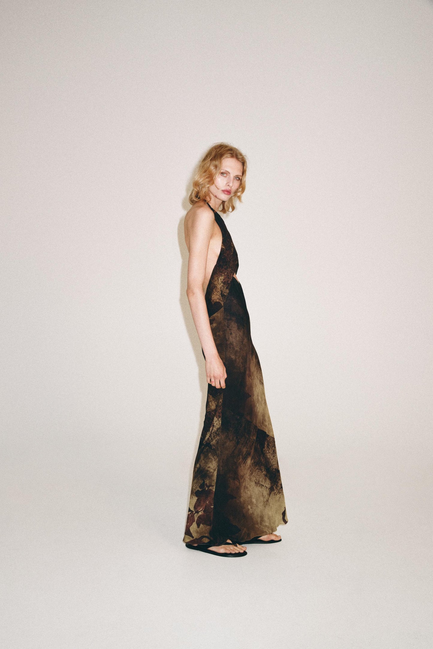 Vestido Cuello Halter Estampado Zw Collection